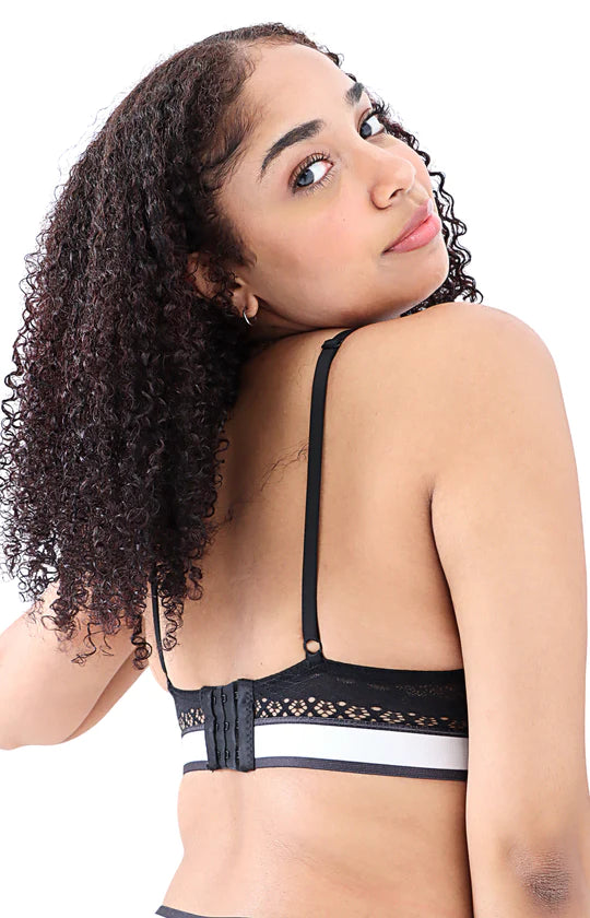 Ladies Black Cleavage Bra